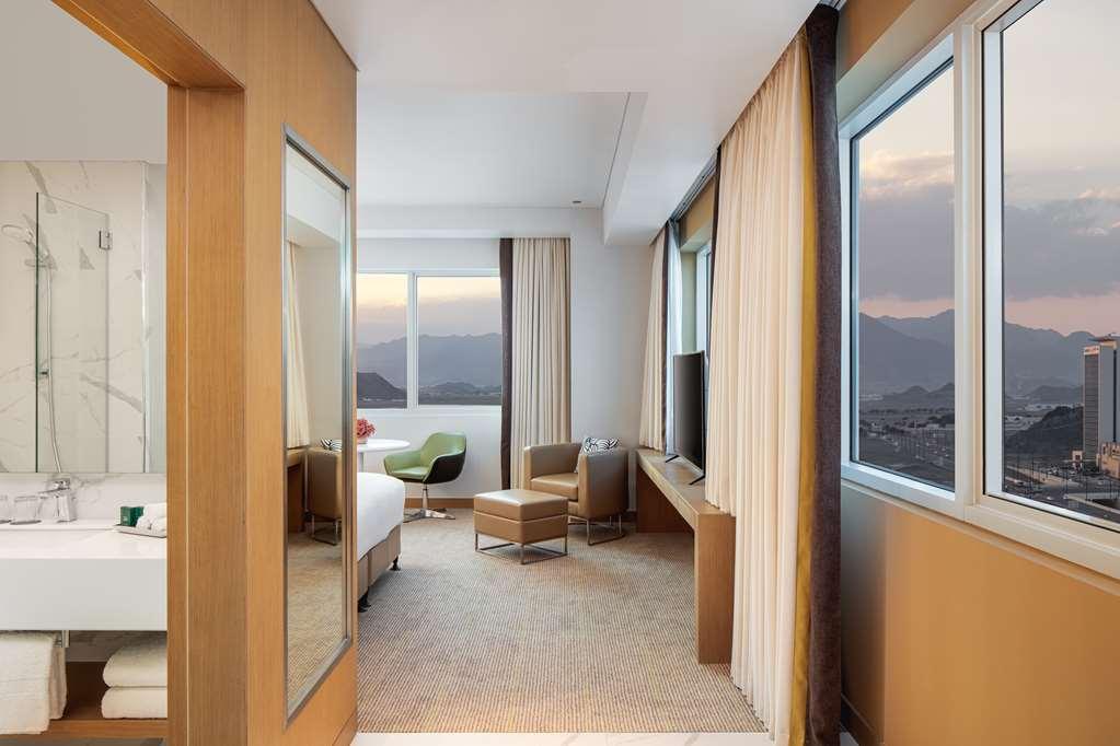 Doubletree By Hilton Fujairah City Quarto foto