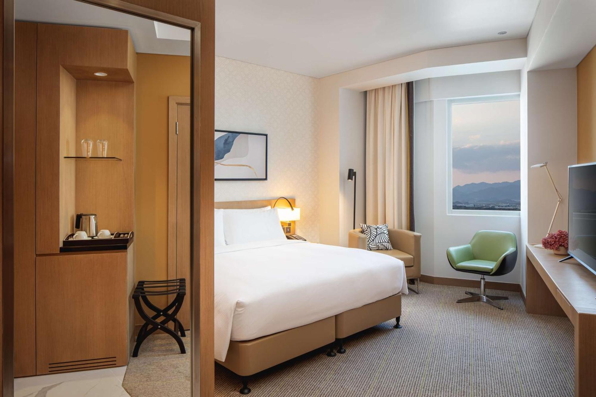 Doubletree By Hilton Fujairah City Exterior foto